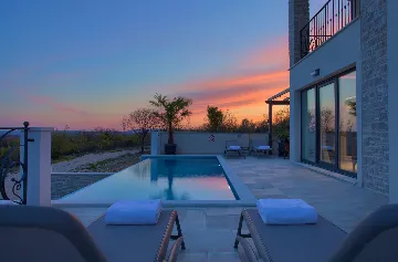 Modern Villa with Pool in Vrbnik