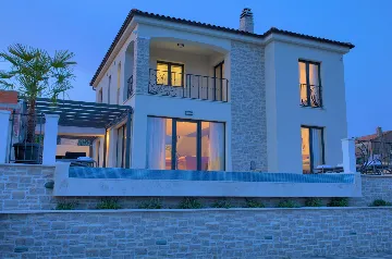 Modern Villa with Pool in Vrbnik