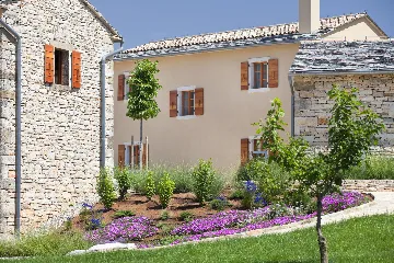 Countryside Retreat Villa with Pool in Grožnjan