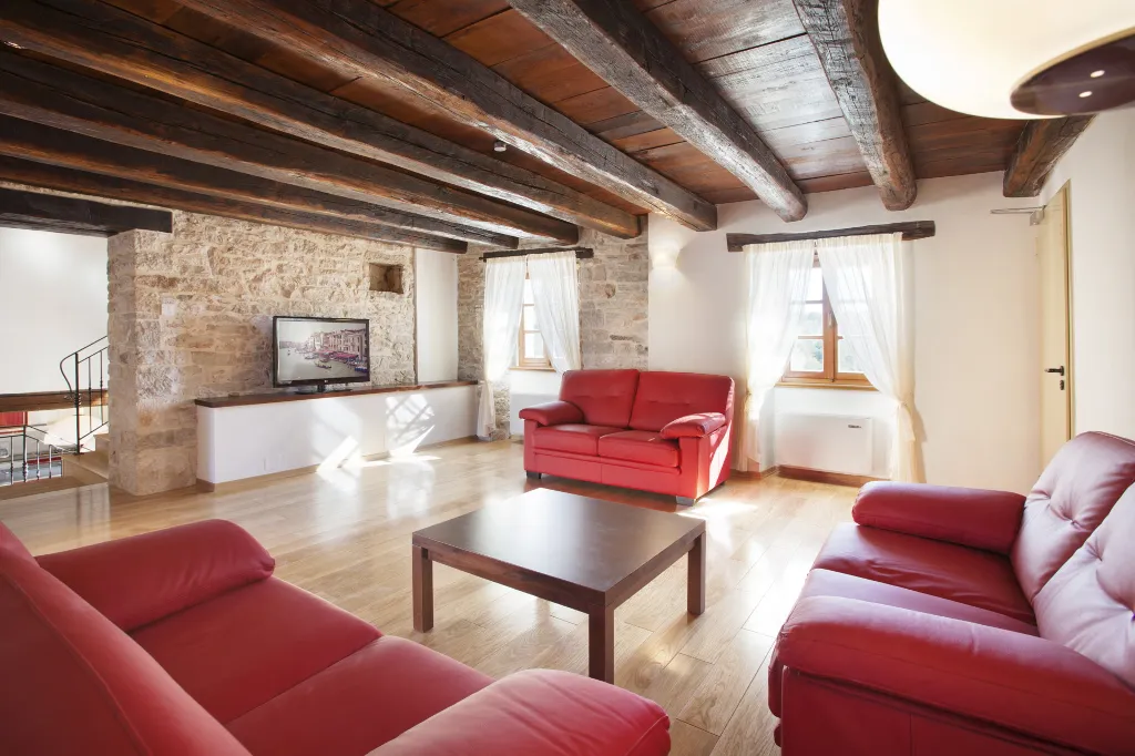 Countryside Retreat Villa with Pool in Grožnjan