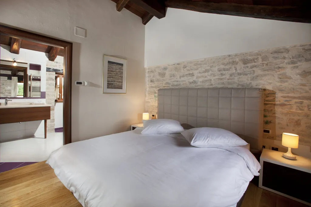 Countryside Retreat Villa with Pool in Grožnjan