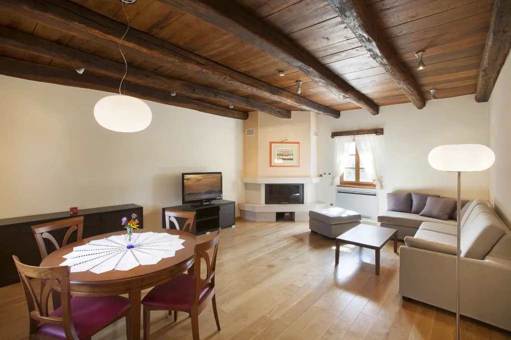 Countryside Retreat Villa with Pool in Grožnjan