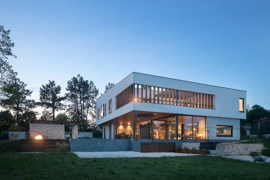 Contemporary Holiday Villa with Pool in Svetvinčenat