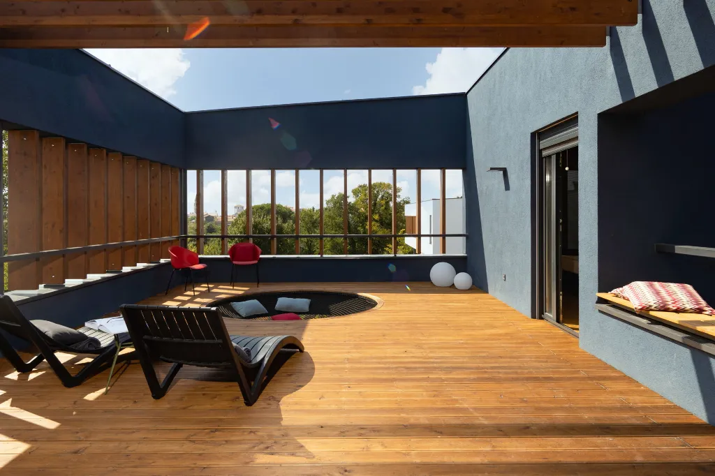 Spacious Villa with Heated Pool in Svetvinčenat