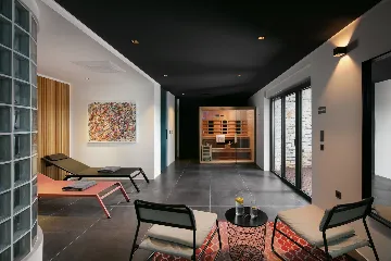 Spacious Villa with Heated Pool in Svetvinčenat