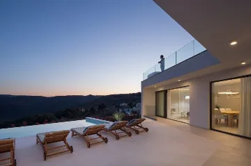 Modern Seaview Villa with Infinity Pool in Rabac