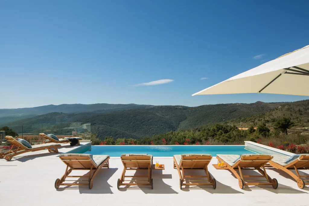Modern Seaview Villa with Infinity Pool in Rabac