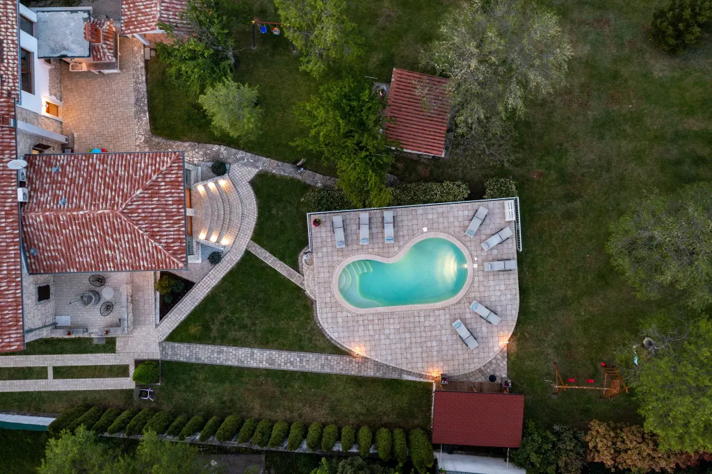 Family Villa with Pool and Garden in Labin
