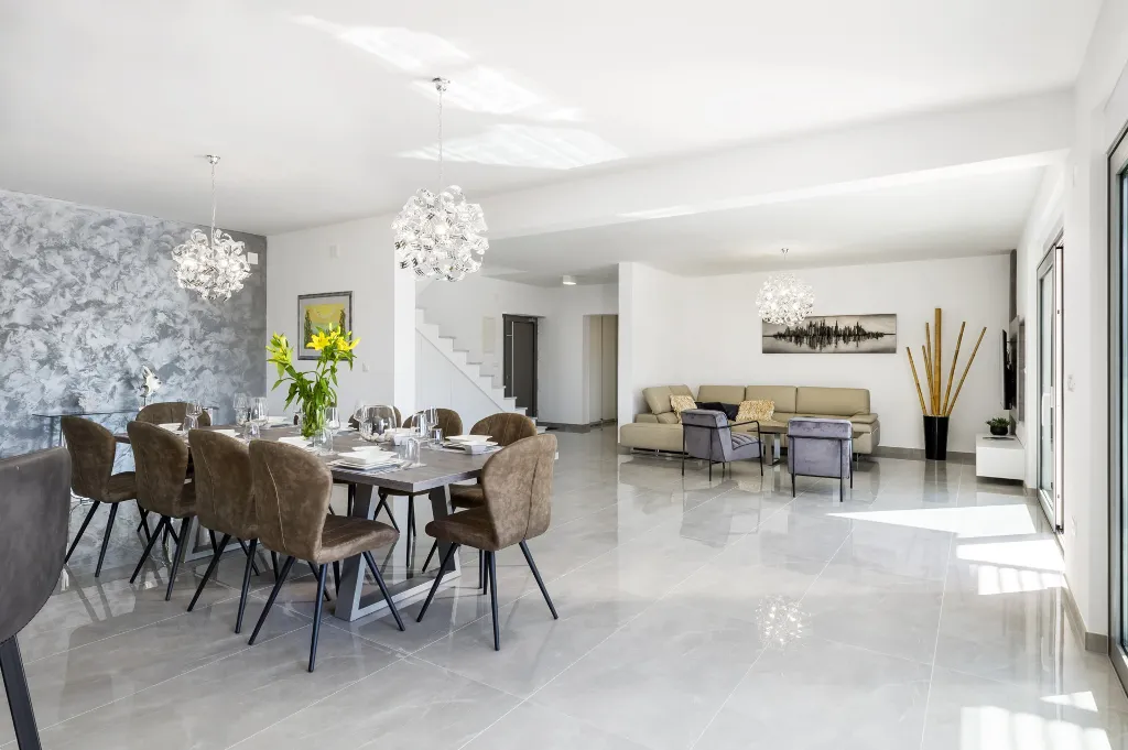 Modern Family Villa with Pool in Šibenik