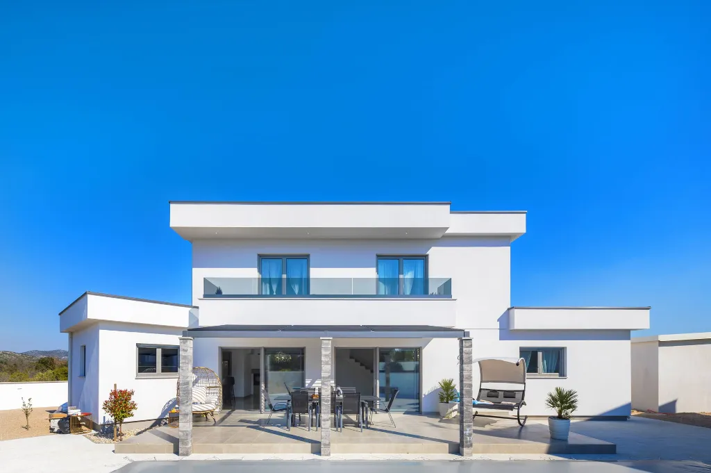 Modern Family Villa with Pool in Šibenik