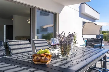 Modern Family Villa with Pool in Šibenik