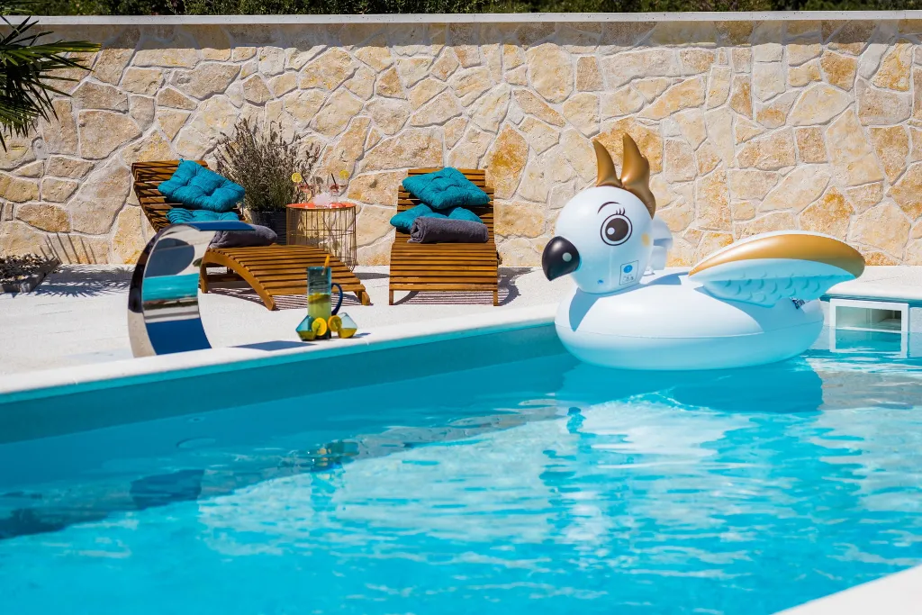 Modern Family Villa with Pool in Šibenik