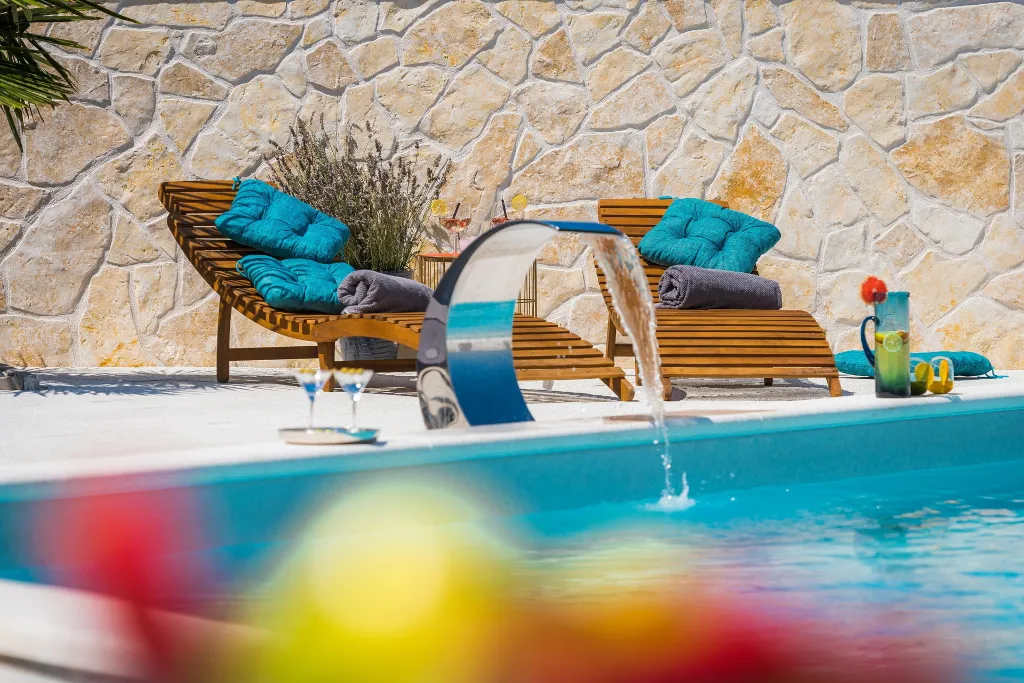 Modern Family Villa with Pool in Šibenik