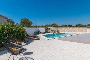 Modern Family Villa with Pool in Šibenik