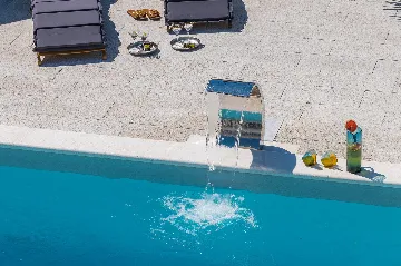 Modern Family Villa with Pool in Šibenik