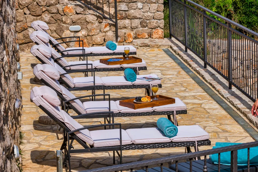 Family Villa with Heated Pool in Konavle