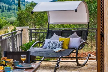 Family Villa with Heated Pool in Konavle