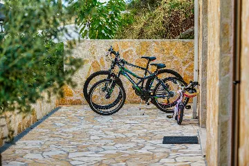 Family Villa with Heated Pool in Konavle