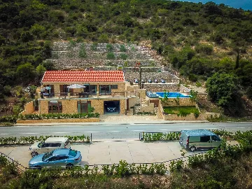 Family Villa with Heated Pool in Konavle