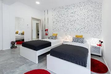 Family Villa with Heated Pool in Konavle