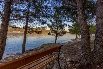 Modern Villa with Pool in Novigrad