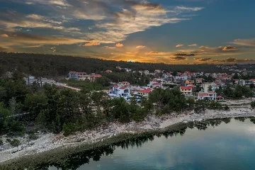 Modern Villa with Pool in Novigrad