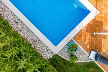 Contemporary Villa Retreat with Pool in Vabriga