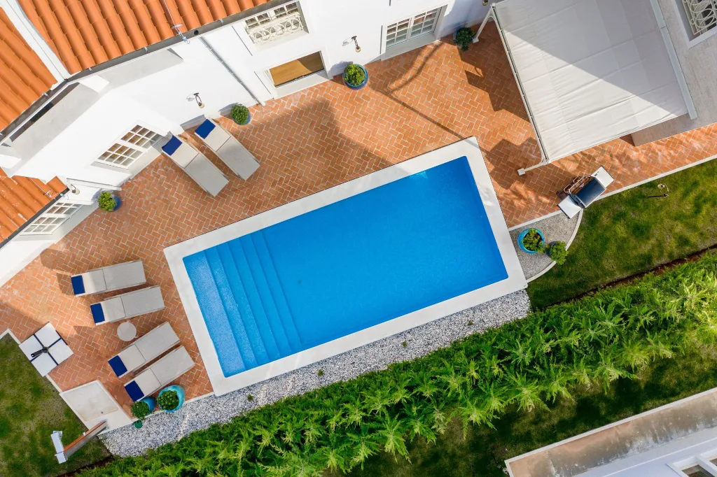 Contemporary Villa Retreat with Pool in Vabriga