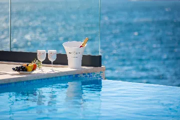 Beachfront Villa with Infinity Pool, Rogoznica