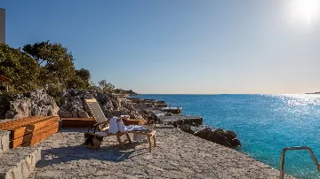 Beachfront Villa with Infinity Pool, Rogoznica