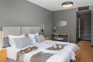 Beachfront Villa with Infinity Pool, Rogoznica