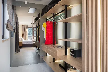 Beachfront Villa with Infinity Pool, Rogoznica