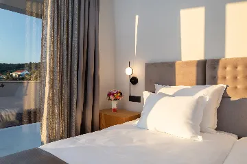 Beachfront Villa with Infinity Pool, Rogoznica