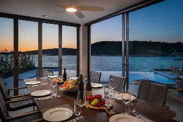 Beachfront Villa with Infinity Pool, Rogoznica