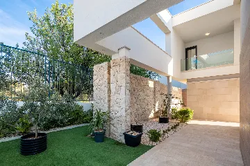 Contemporary Villa Retreat with Heated Pool, Kaštel Sućurac