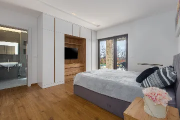 Spacious Family Villa with Pool in Pazin