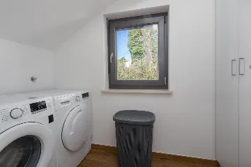 Spacious Family Villa with Pool in Pazin