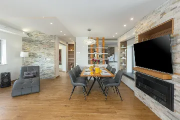 Spacious Family Villa with Pool in Pazin