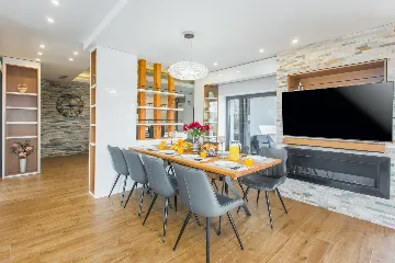 Spacious Family Villa with Pool in Pazin