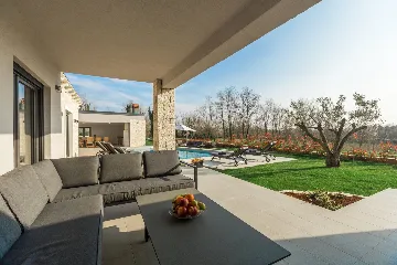 Spacious Family Villa with Pool in Pazin