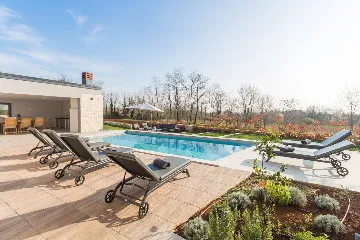 Spacious Family Villa with Pool in Pazin