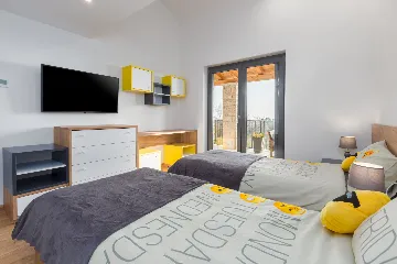 Spacious Family Villa with Pool in Pazin