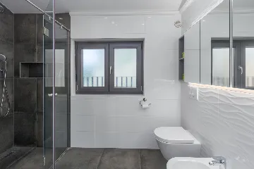 Spacious Family Villa with Pool in Pazin