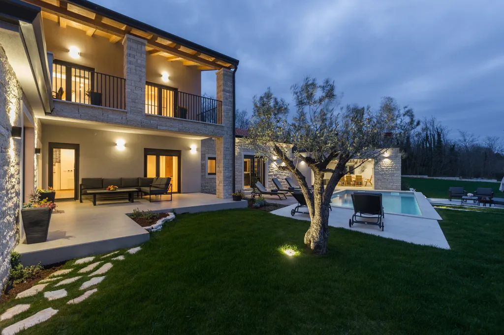 Spacious Family Villa with Pool in Pazin