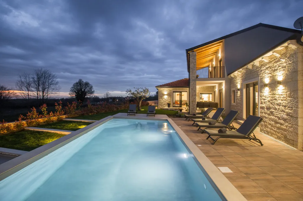 Spacious Family Villa with Pool in Pazin