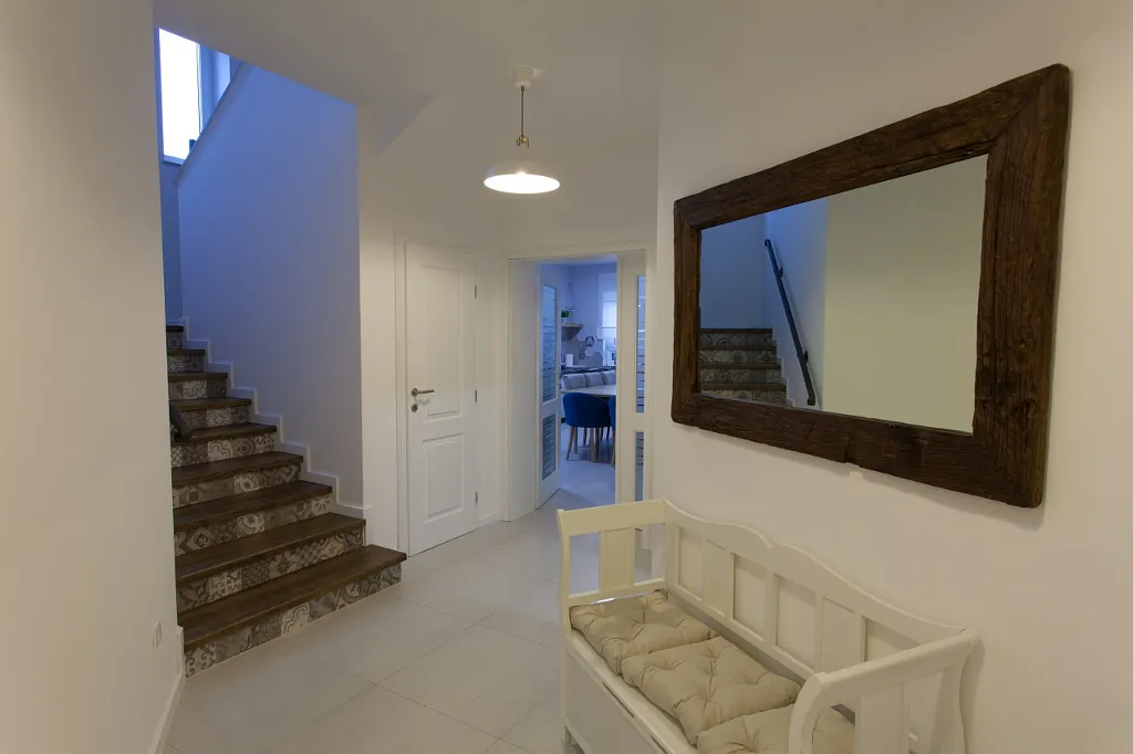 Spacious Family Villa with Heated Pool in Kras