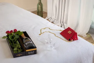 Contemporary Villa with Heated Pool in Kaštel Kambelovac