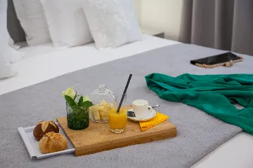 Contemporary Villa with Heated Pool in Kaštel Kambelovac