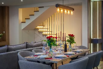 Contemporary Villa with Heated Pool in Kaštel Kambelovac