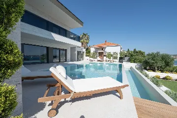 Seafront Villa Retreat with Pool in Seget Donji